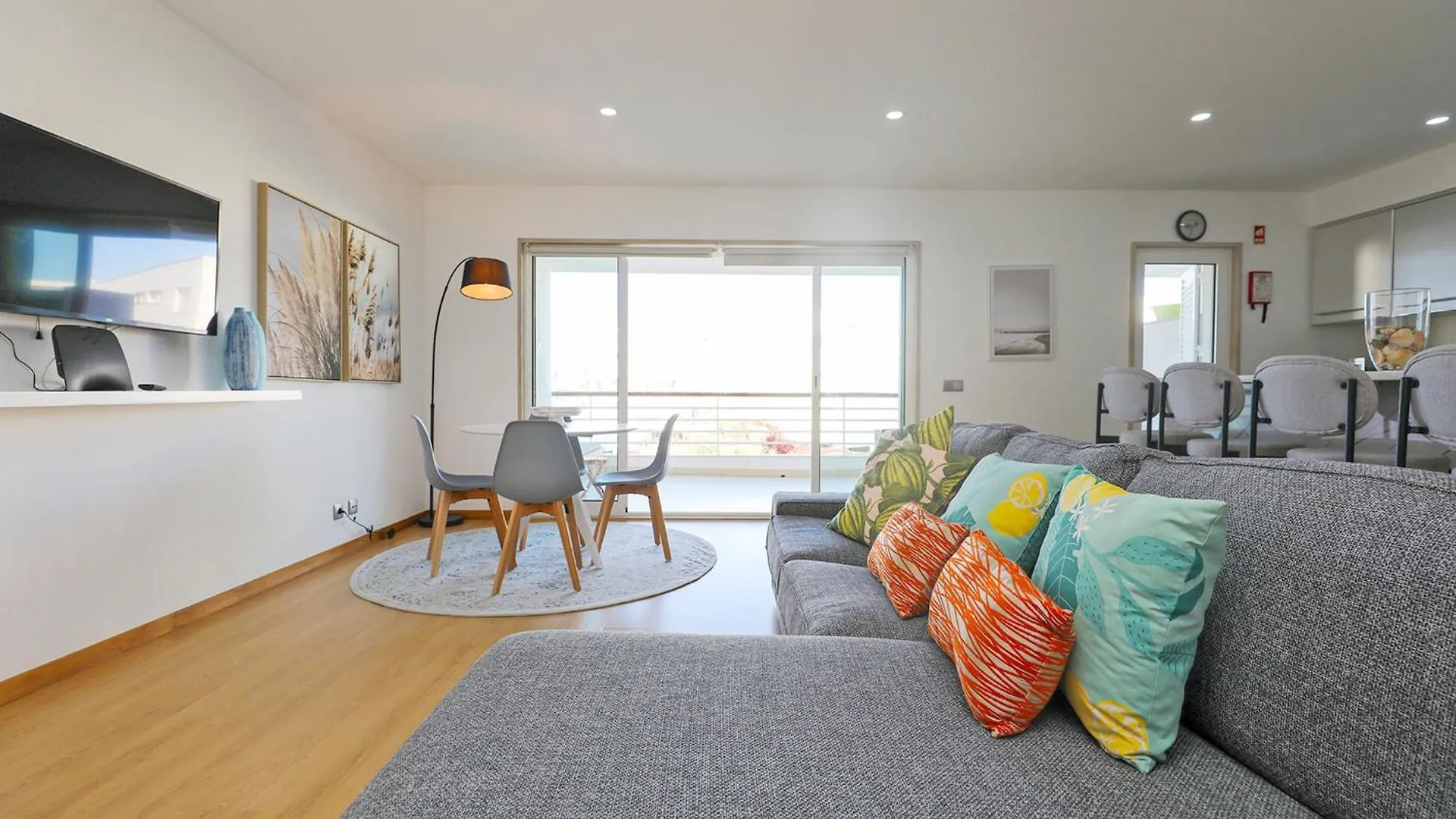 B19 - Marina Bay Apartment Lagos