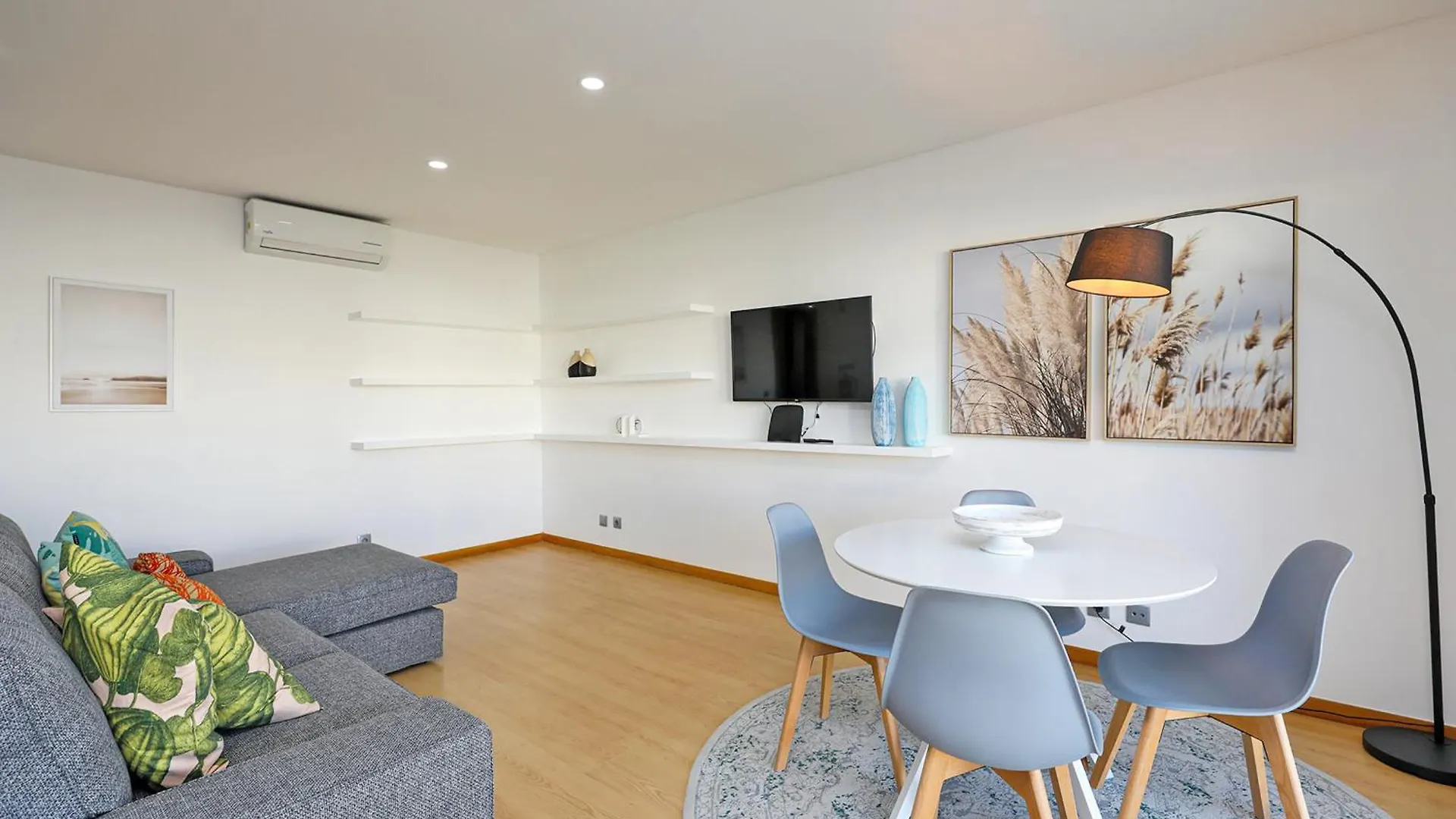 B19 - Marina Bay Apartment Lagos Portugal